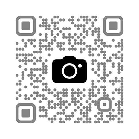امسح رمز QR للتسوق في تطبيق Apple Store.