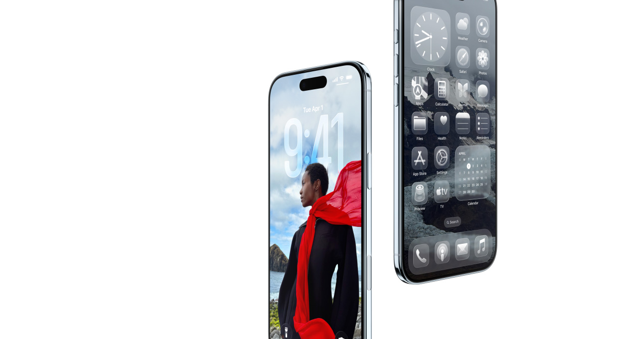 兩部 iPhone Air 裝置機身正側面展現纖薄外形、動態的鎖定畫面，以及有多款 Liquid Glass app 的主畫面