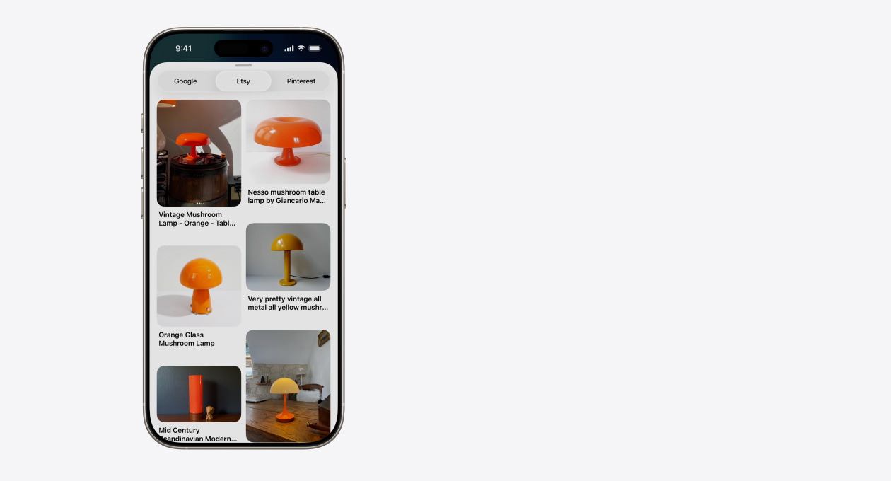 Un iPhone muestra una colección de fotos de distintas lámparas con forma de hongo en Etsy, junto con pestañas de Google y Pinterest