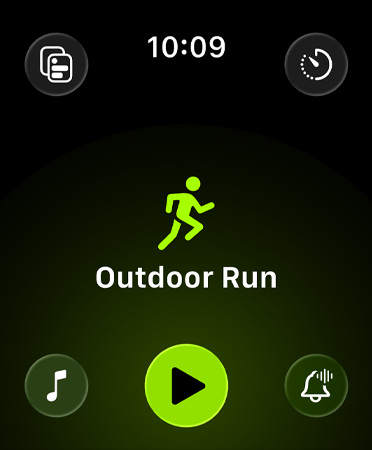 Neues Layout der Trainingsapp, grüne Tasten in jeder Ecke für den Zugriff auf Warnungen, Musik, Erlebnisse, eigene Trainings und Messwerte vor einem schwarzen Hintergrund. In der Mitte ein grünes Läufersymbol mit „Laufen outdoor“ in weißen Buchstaben darunter und einer grünen Taste für den Schnellstart