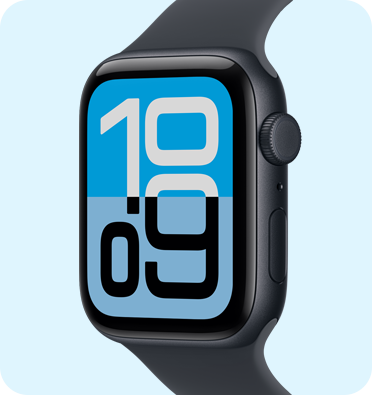 Apple Watch SE 3 med urkasse av aluminium i midnatt og Sport Band i midnatt viser Flux-urskiven på skjermen. På høyre side av urkassen vises Digital Crown, mikrofonen og sideknappen.