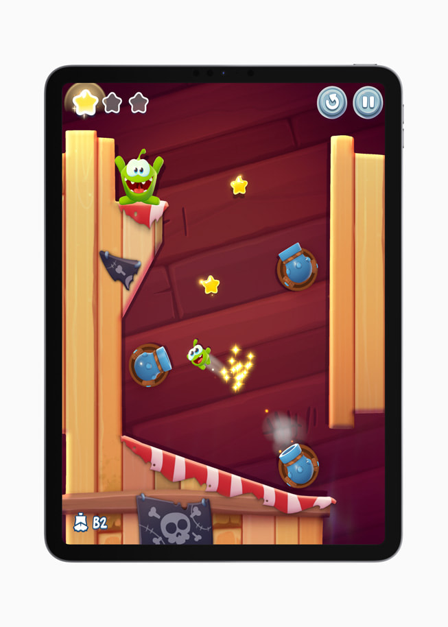 Et stillbillede fra spillet Cut the Rope 3 vises på iPad Pro (6. generation).