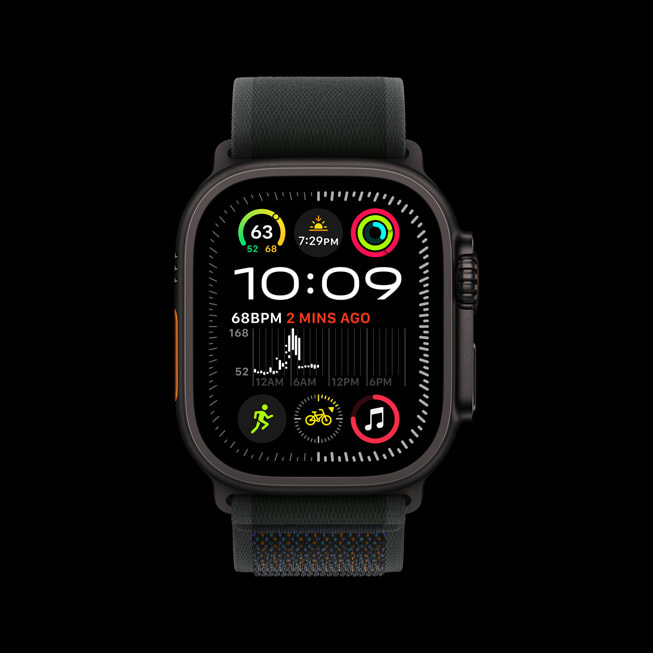 La Boucle Trail et l’Apple Watch Ultra 2 en titane noir.