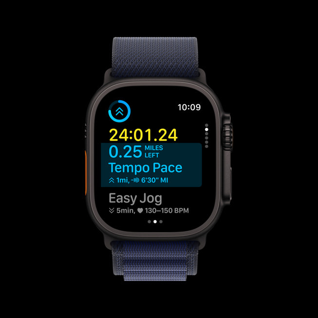La vue À suivre pour les exercices personnalisés dans watchOS 11 est affichée sur l’Apple Watch Ultra 2.