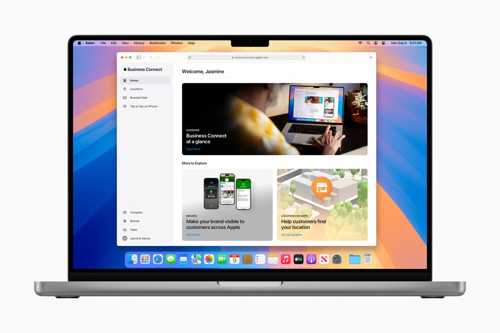 Apple Business Connect-portalen vises på MacBook Pro.