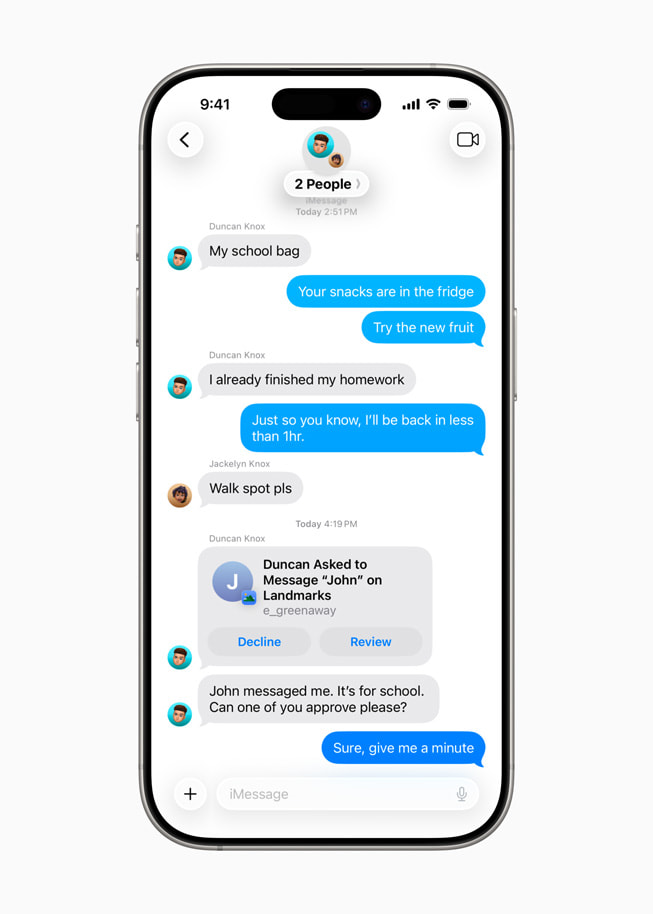 Hình ảnh tính năng Giới Hạn Liên Lạc trong cuộc hội thoại ở ứng dụng Tin Nhắn trên iPhone 16 Pro.