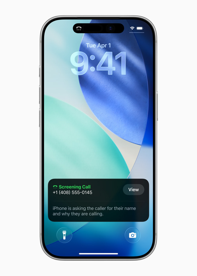 iPhone 17 Pro 顯示一通來電，螢幕上出現訊息：「iPhone 正在詢問來電者的姓名與來電原因」。