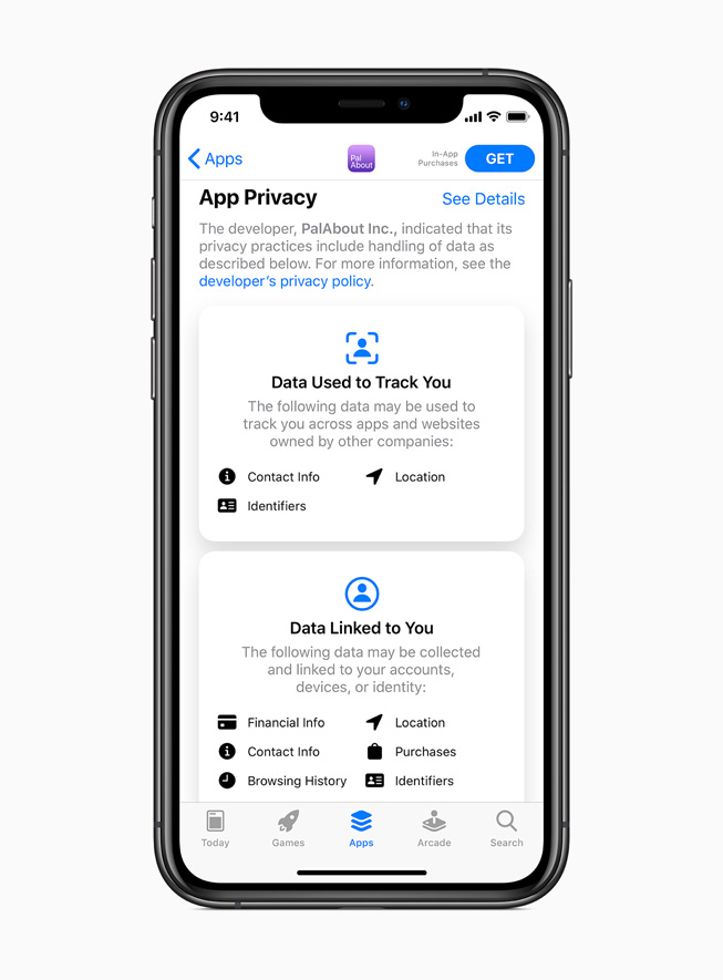 iPhone 11 Pro’da, App Store’daki yeni gizlilik bilgileri gösteriliyor.