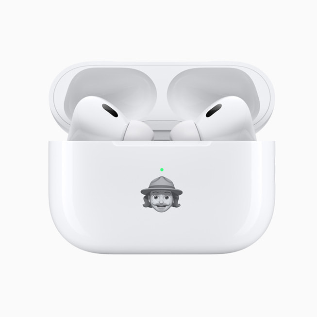 AirPods Pro con un grabado personalizado de Memoji.