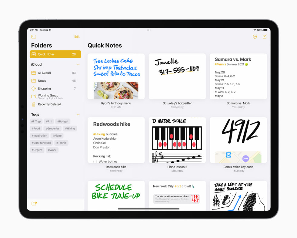 iPad Pro上のメモアプリケーション内で整理された「クイックメモ」。