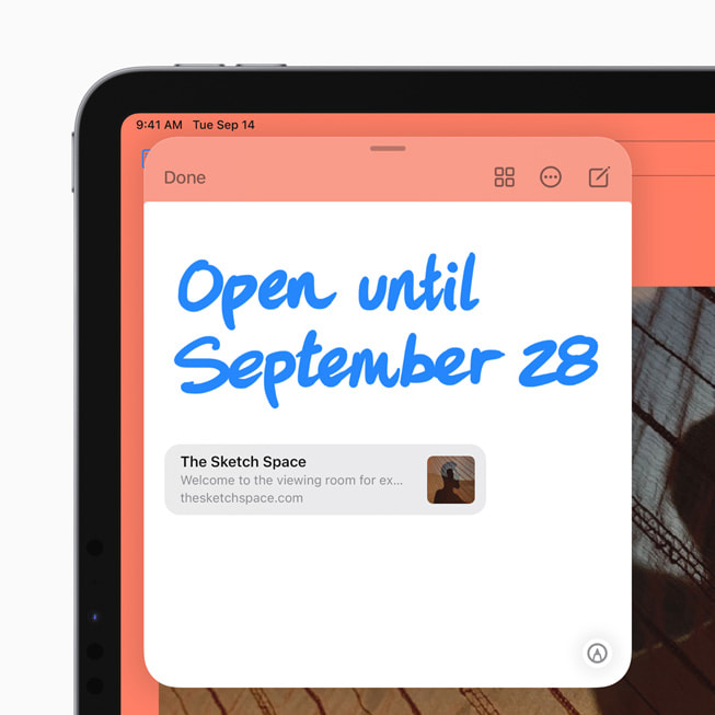iPad Proに表示されているiPadOS 15の「クイックメモ」機能。