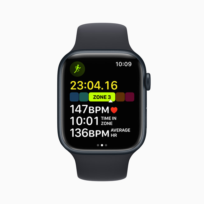 Den nye Pulssoner-funksjonen i Trening-appen vist på Apple Watch Series 8.